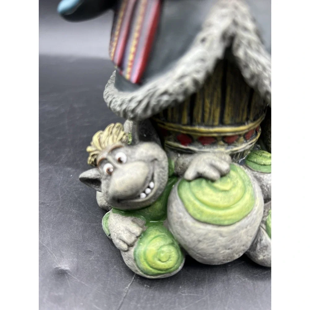 Disney Showcase Grand Jester Studios Kristoff With Trolls Statue Frozen